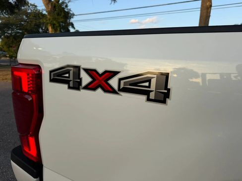 Used 2020 Ford F350 Platinum w/ Snow Plow Prep Package AWD/4WD image 37