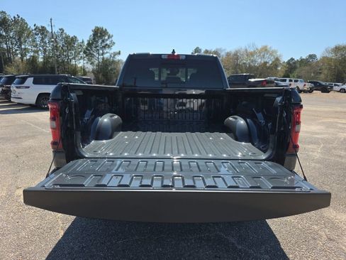 New 2026 RAM 1500 Express image 32