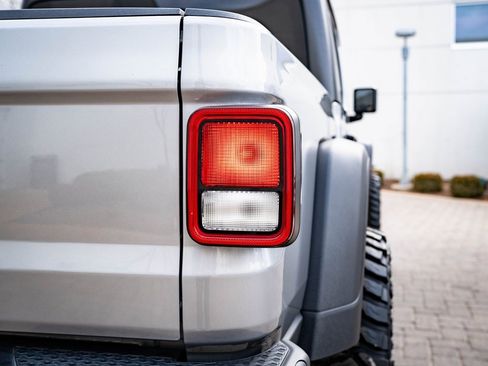 Used 2021 Jeep Gladiator Mojave w/ Trailer Tow Package image 18