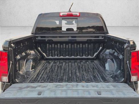 Used 2023 Chevrolet Colorado Trail Boss w/ LPO, Dark Essentials Package AWD/4WD image 6