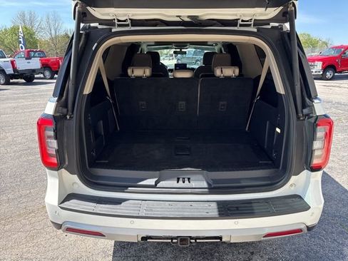 Used 2022 Ford Expedition Max Limited AWD/4WD image 21