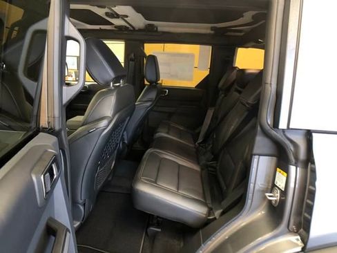 New 2025 Ford Bronco Badlands w/ Sasquatch Package image 21