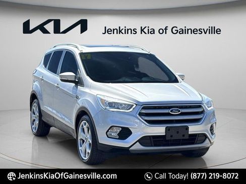Used 2017 Ford Escape Titanium image 12