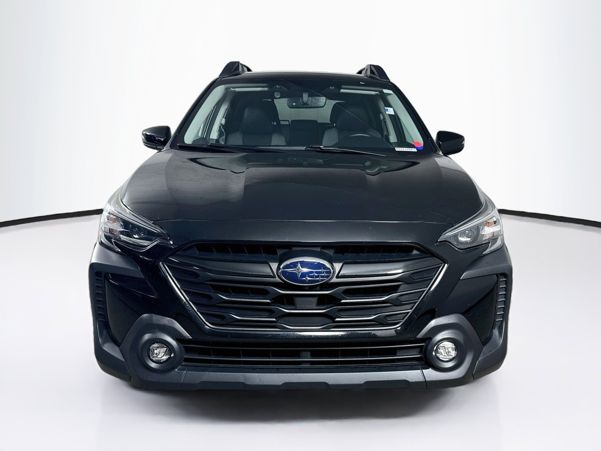 Used 2023 Subaru Outback Onyx Edition XT w/ Tech Package 2 AWD/4WD image 3