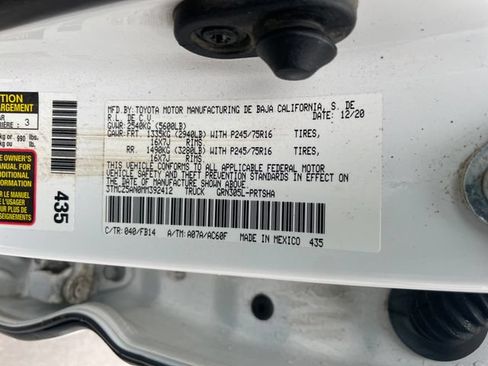 Used 2021 Toyota Tacoma SR AWD/4WD image 26