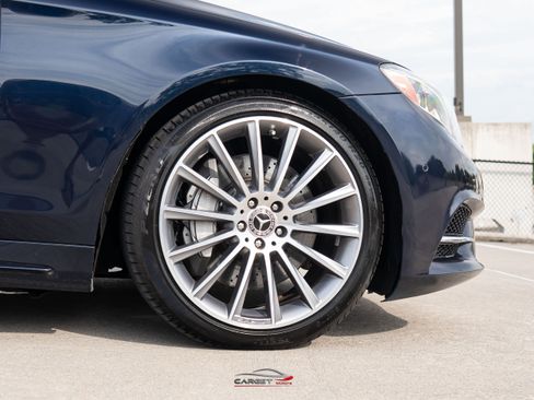 Used 2017 Mercedes-Benz S 550 4MATIC Sedan image 9