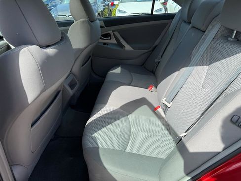 Used 2011 Toyota Camry SE w/ SE Extra-Value Pkg #1 image 14