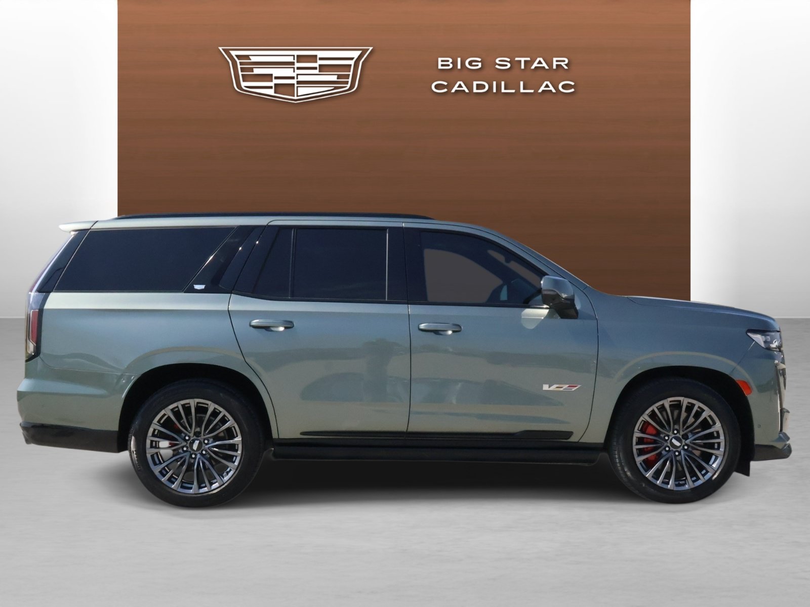 Used 2023 Cadillac Escalade V AWD/4WD image 6