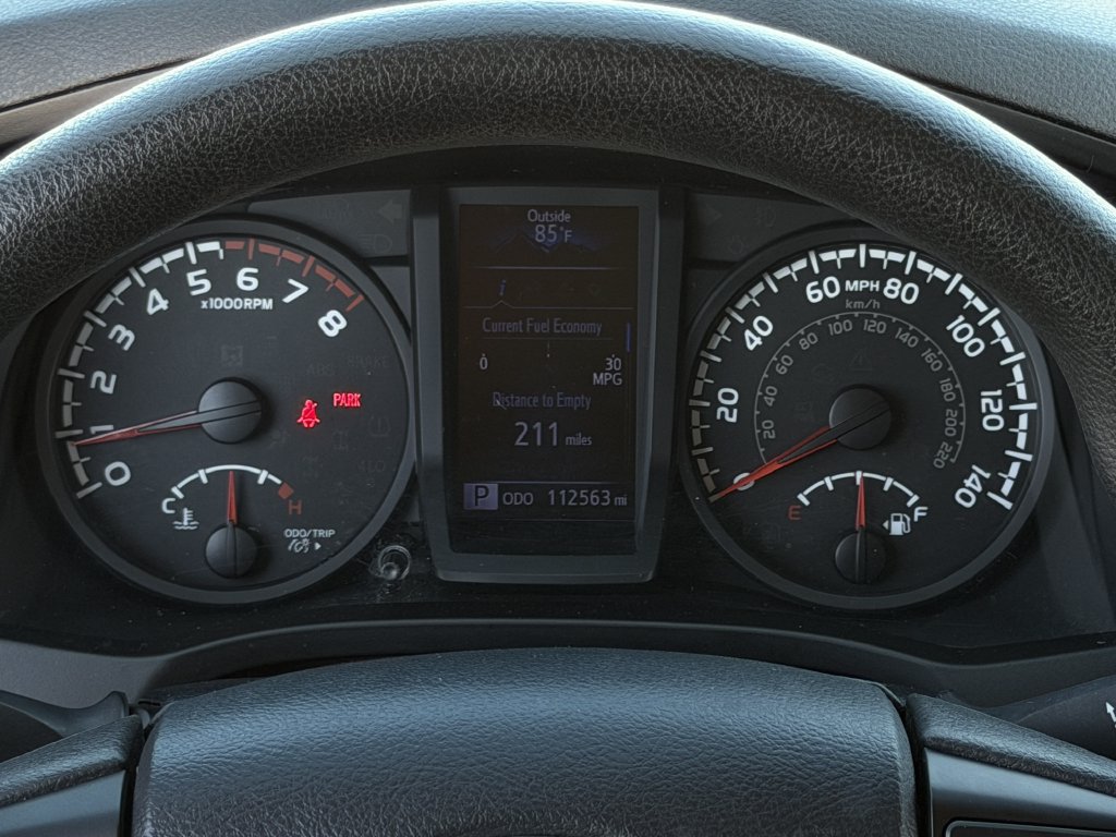 Used 2018 Toyota Tacoma SR w/ SR Convenience Package RWD image 15