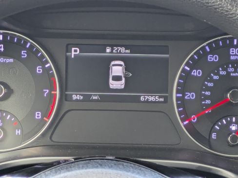 Used 2024 Kia Forte LXS FWD image 28