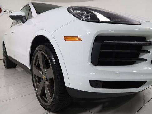Used 2023 Porsche Cayenne Coupe image 80