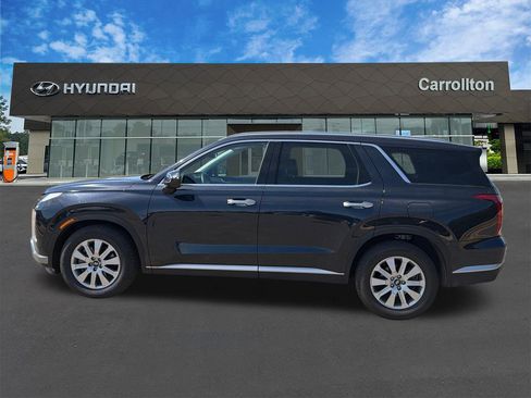 Used 2025 Hyundai Palisade SEL FWD image 8