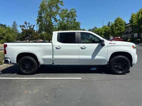 Used 2022 Chevrolet Silverado 1500 RST AWD/4WD image 13