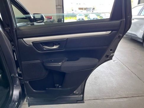 Used 2019 Honda CR-V LX image 15