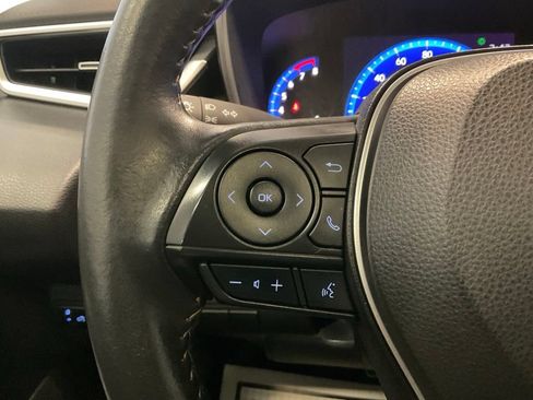 Used 2022 Toyota Corolla XSE FWD image 16