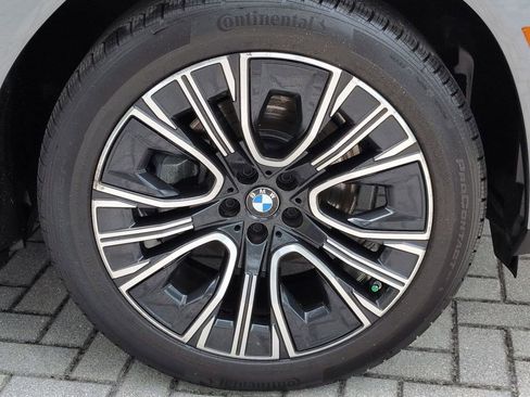 New 2025 BMW X3 xDrive30i w/ Premium Package AWD/4WD image 11