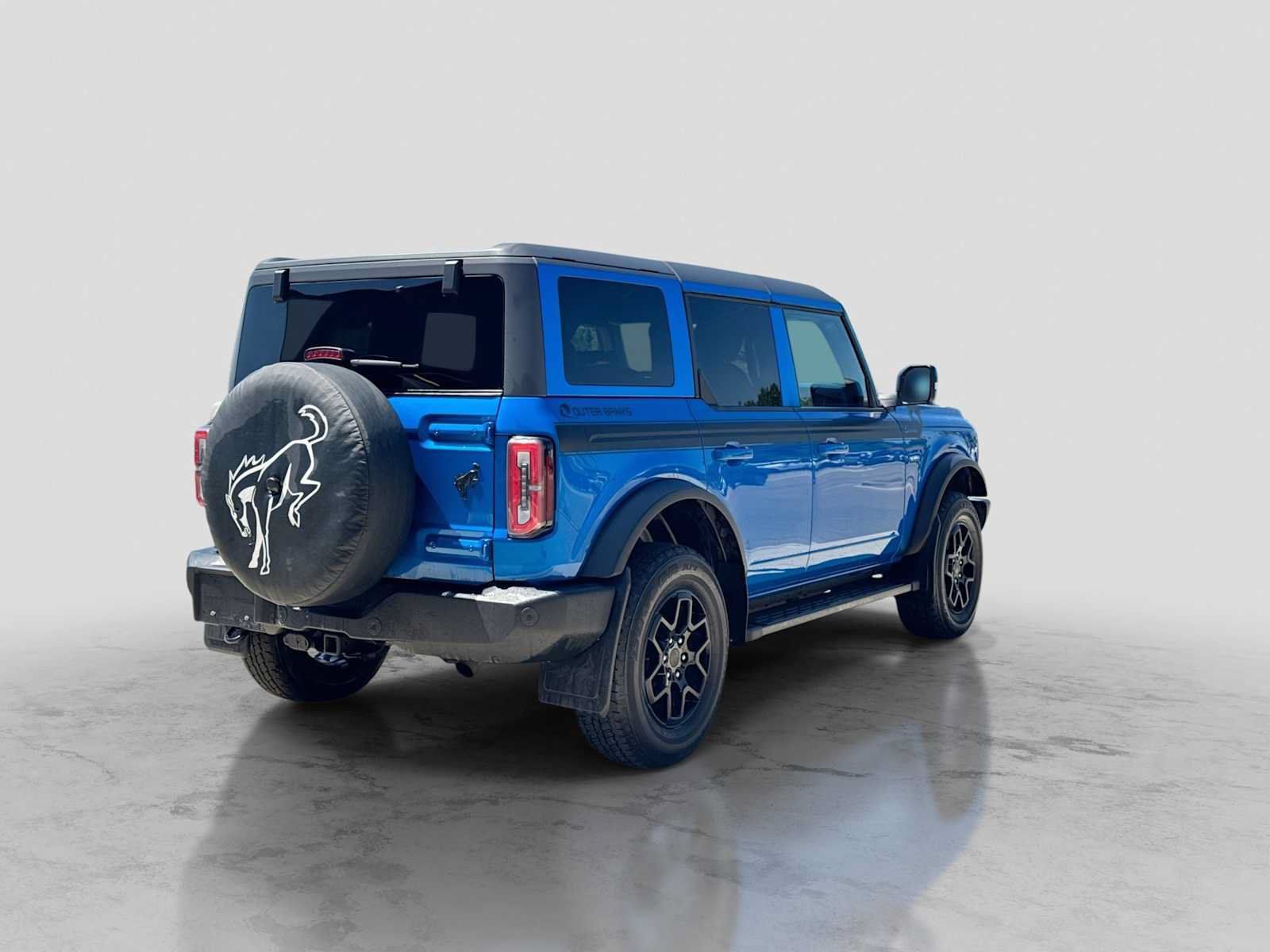 Used 2023 Ford Bronco Outer Banks AWD/4WD image 6