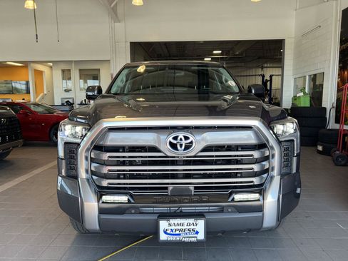 Used 2024 Toyota Tundra Limited AWD/4WD image 2