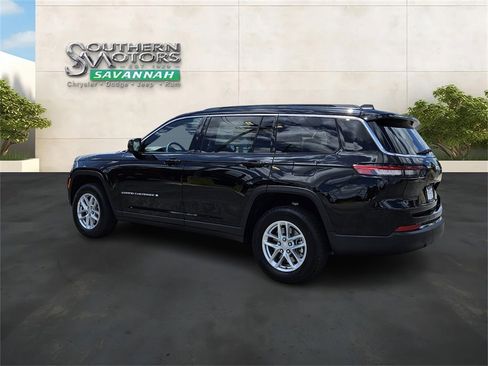 New 2025 Jeep Grand Cherokee L Laredo w/ Luxury Tech Group I image 3