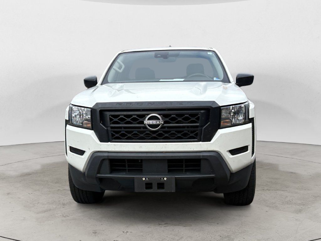 Used 2022 Nissan Frontier S RWD image 8