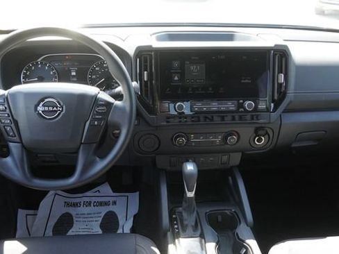 Used 2026 Nissan Frontier SV RWD image 14