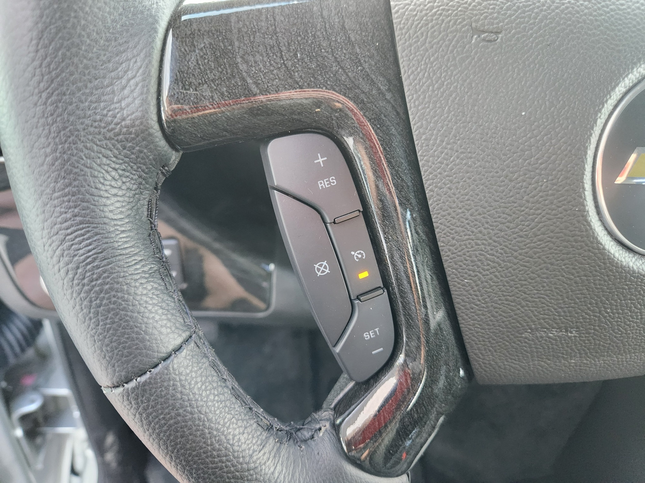 Used 2026 Chevrolet Express 2500 w/ Driver Convenience Package RWD image 45