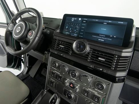 Used 2024 INEOS Grenadier Station Wagon AWD/4WD image 30