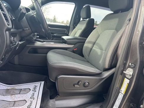 Certified 2022 RAM 1500 Big Horn AWD/4WD image 9