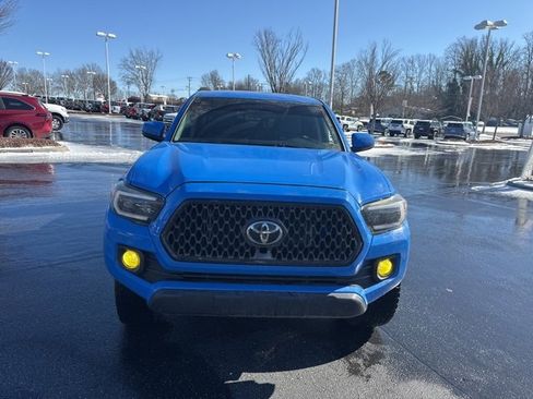 Used 2021 Toyota Tacoma SR5 image 2