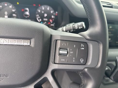Used 2024 Land Rover Defender 110 X-Dynamic SE image 16