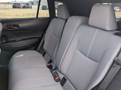 Used 2023 Toyota Corolla Cross AWD Hybrid image 29