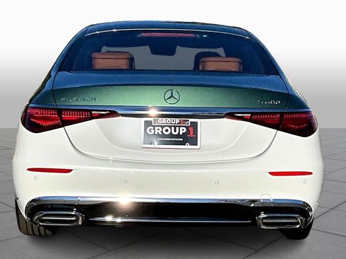 New 2026 Mercedes-Benz Maybach S 680 4MATIC image 4