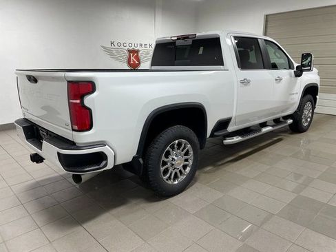 New 2026 Chevrolet Silverado 2500 LT w/ Z71 Chrome Sport Edition image 6