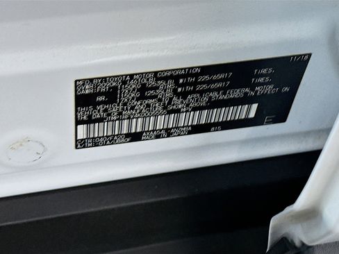 Used 2019 Toyota RAV4 XLE image 12