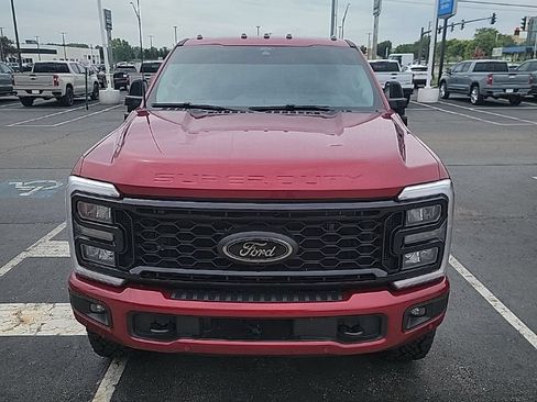 Used 2025 Ford F250 Lariat w/ Lariat Ultimate Package AWD/4WD image 5