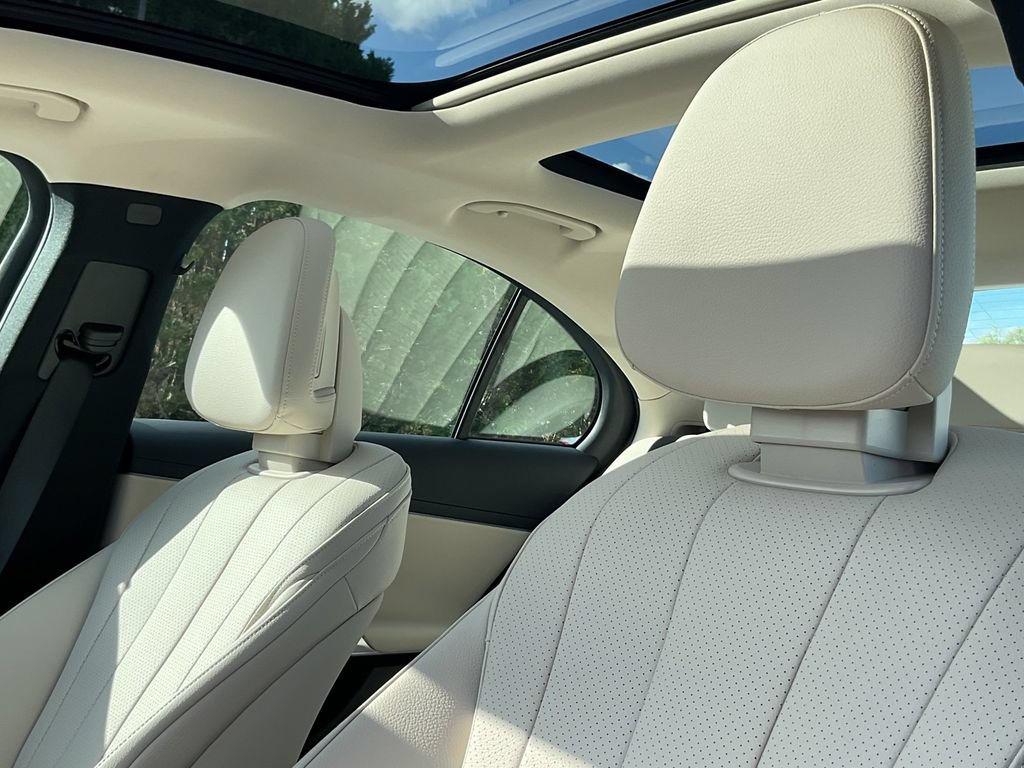 Used 2026 Mercedes-Benz E 350 Sedan image 17