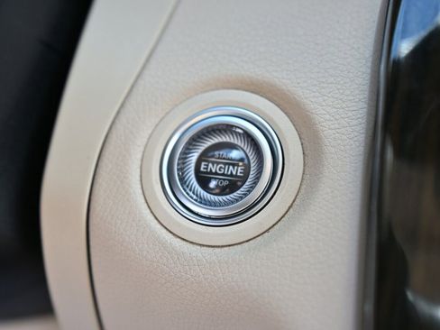 Used 2021 Mercedes-Benz C 300 Sedan w/ Premium Package image 29