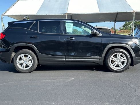Used 2018 GMC Terrain SLE FWD image 3