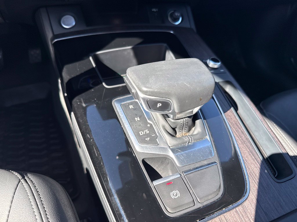 Used 2021 Audi Q5 2.0T Premium AWD/4WD image 14