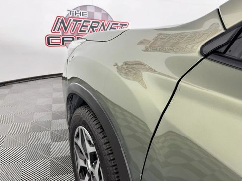 Used 2021 Subaru Forester Premium AWD/4WD image 25