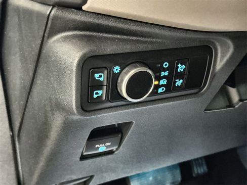 Used 2024 Ford Bronco Wildtrak image 16