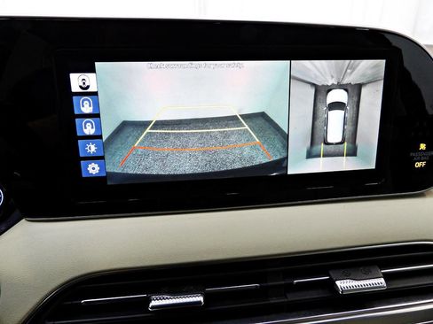 Used 2020 Hyundai Palisade Limited w/ Winter Weather Package FWD image 19