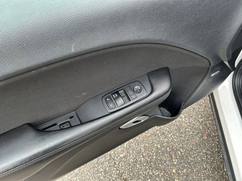 Used 2018 Dodge Challenger SXT w/ Blacktop Package image 13