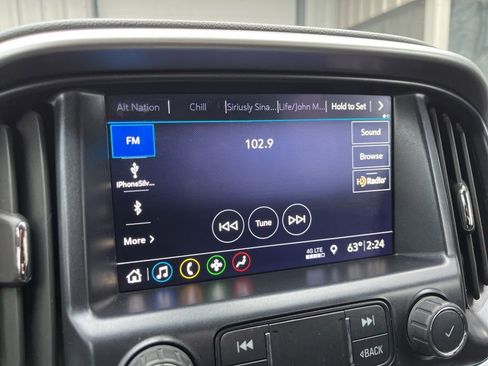 Used 2019 Chevrolet Colorado ZR2 image 38