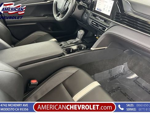Used 2025 Toyota Camry SE FWD image 21