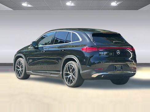 Used 2026 Mercedes-Benz EQE 320 4MATIC SUV image 3