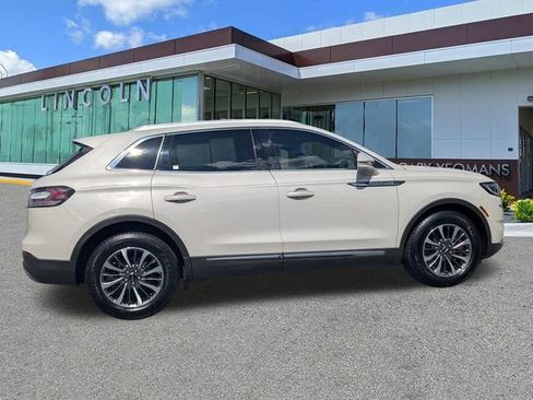 Certified 2021 Lincoln Nautilus Reserve w/ Class II Trailer Tow Package FWD image 3