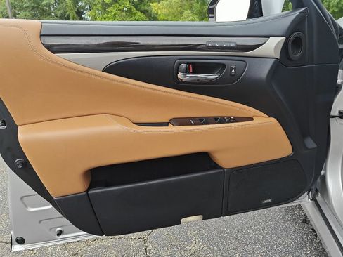 Used 2013 Lexus LS 460 image 13