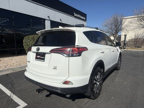 Used 2018 Toyota RAV4 LE w/ All Weather Liner Package image 7