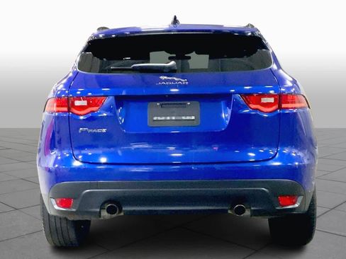 Used 2020 Jaguar F-PACE Premium image 5